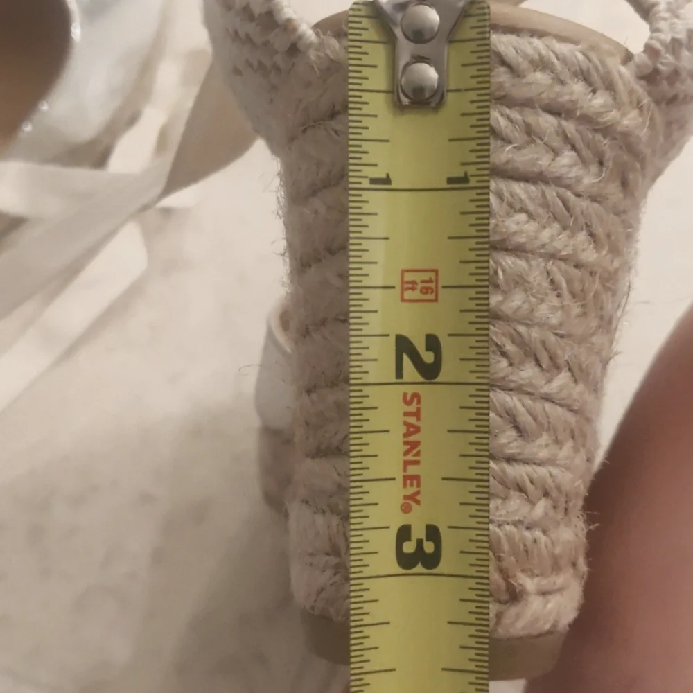 New!Gaimo Silver Tone Espadrille Closed Toe Wedge Sandals Y2K Cottagecore Coasta